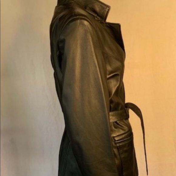 Giverny 100% Leather Insulated Coat with Belt, Black, Large - Picture 2 of 8